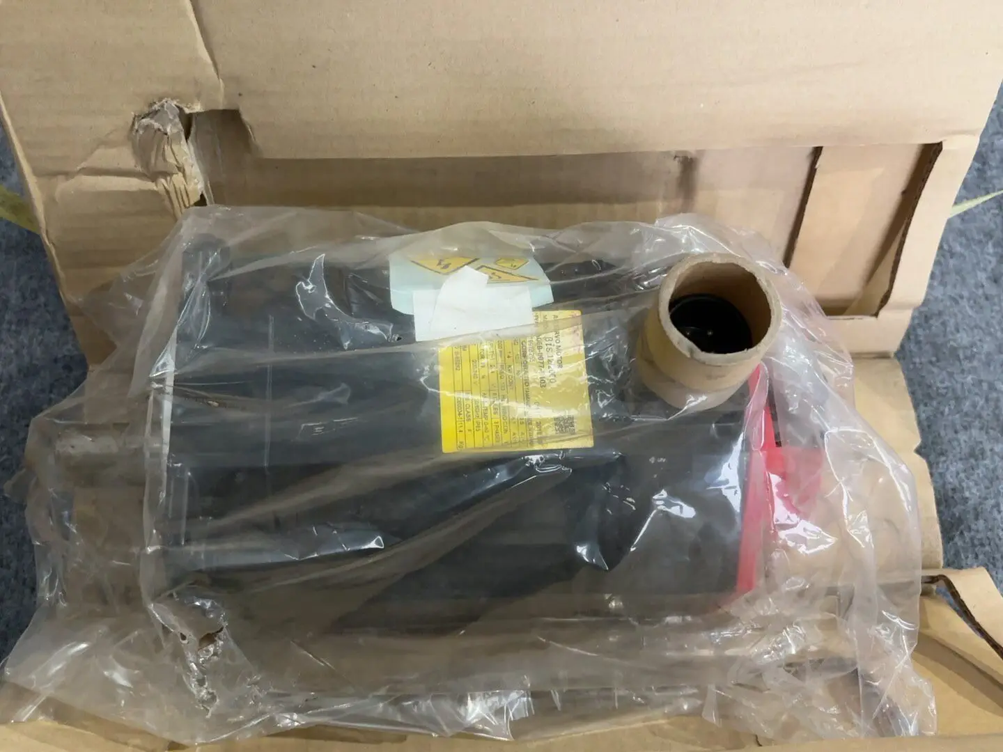 Fanuc Servo Motor A06B-0077-B103 (iA1000) 1