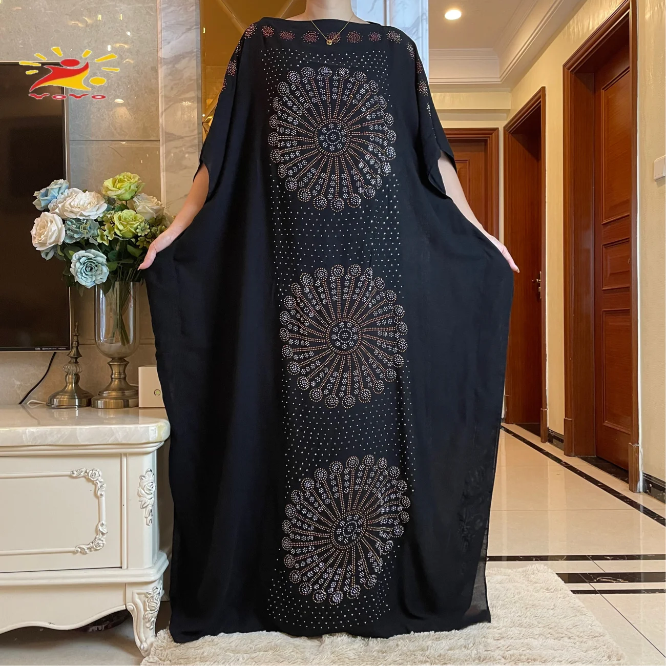 

2025 African Women Party Dress Big Scarf Tassels Cotton Diamonds Loose Floral Boubou Maxi Islam Women Short Sleeve Abaya