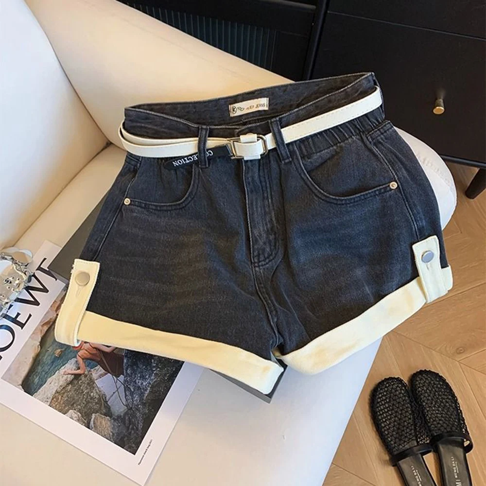 Black A-word crimped denim shorts women's summer 2025 Spice Girls hot pants loose and thin high-waisted pants