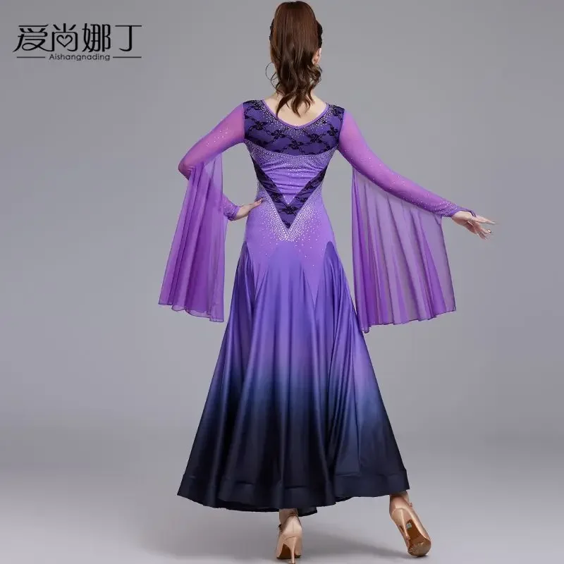 การแข่งขันมืออาชีพประสิทธิภาพชุด Big Swing ชุดมาตรฐานแห่งชาติ Waltz มิตรภาพเต้นรําโมเดิร์นเต้นรํากระโปรง