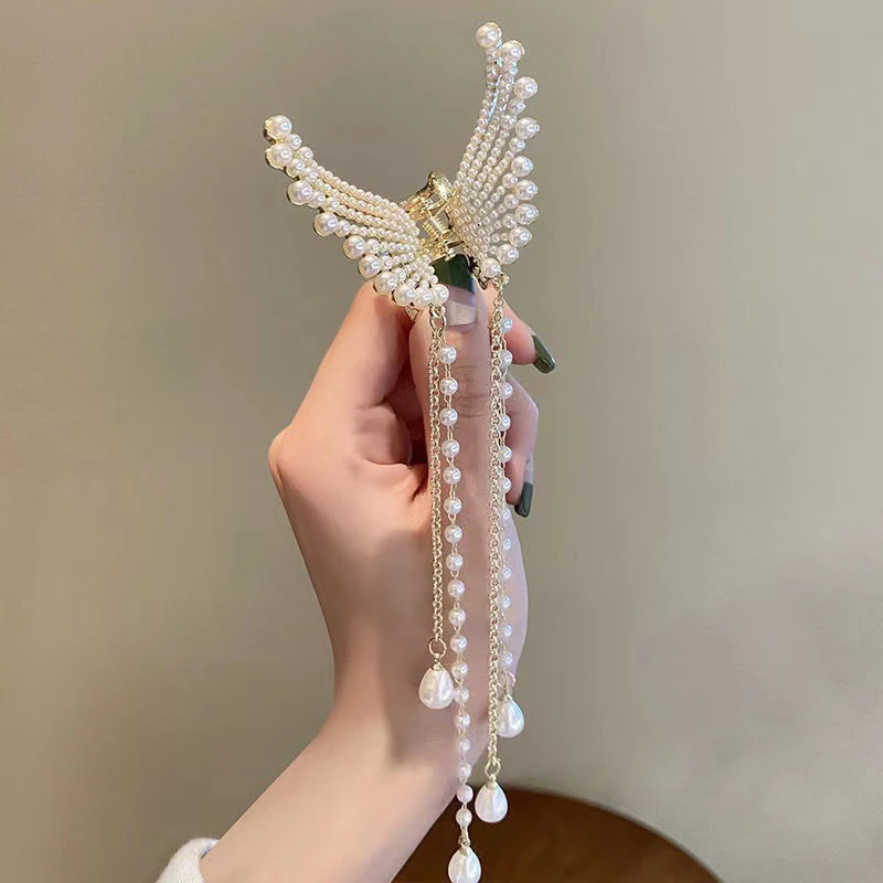 Exquisite Rhinestone Butterfly Fringe Hair Claw Korean New Ponytail Braid Pearl Hair Clip Girl Crab Metal Headdress Gift