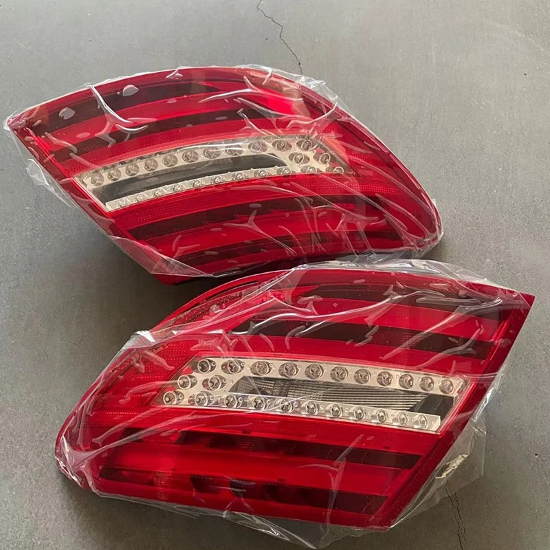 Car Combined Tail Light For Mercedes-Benz C-Class W204 C204 2007-2014 Rear Brake Light