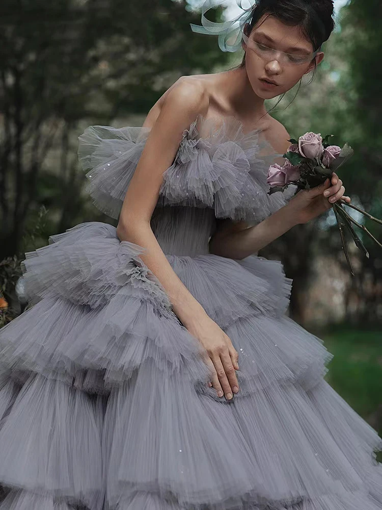 Customized Grey Ball Gown Women Wedding Dresses Tulle Tiered Bridal Gowns Formal Occasion Vestido De Noiva robe de mariée