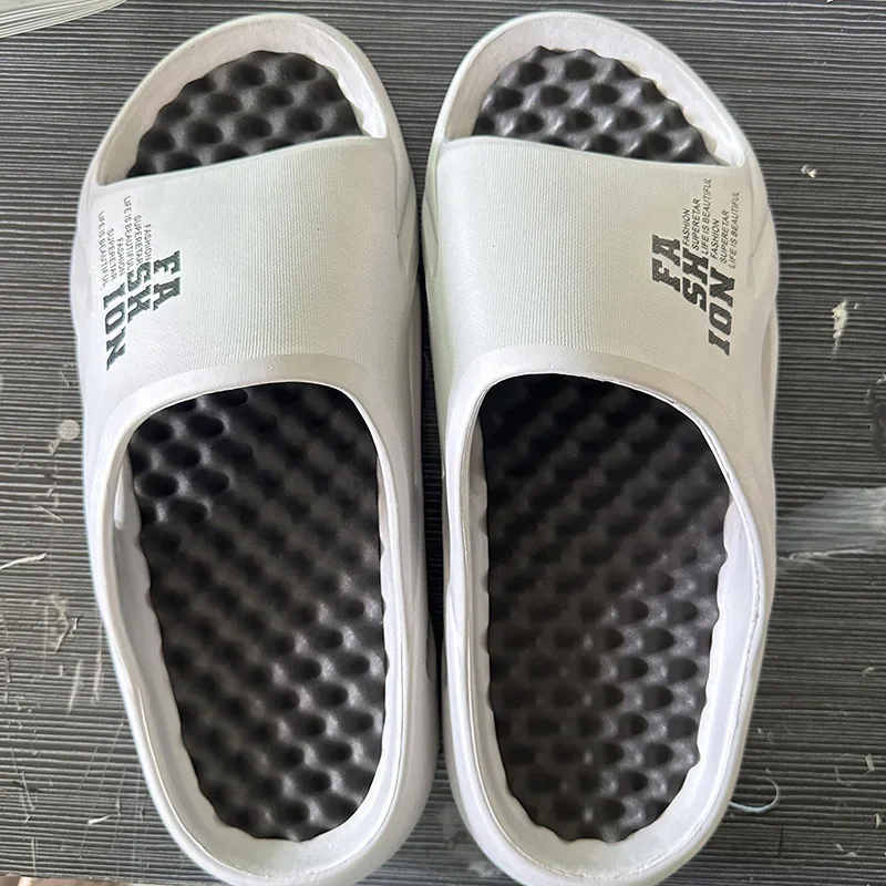Sommer Herren Massage-Slipper Indoor Outdoor Sandalen Strand Freizeitschuhe Weiche Sohle Slides Herren Flip-Flops Herrensandalen Große Größe 47 – Detail 5