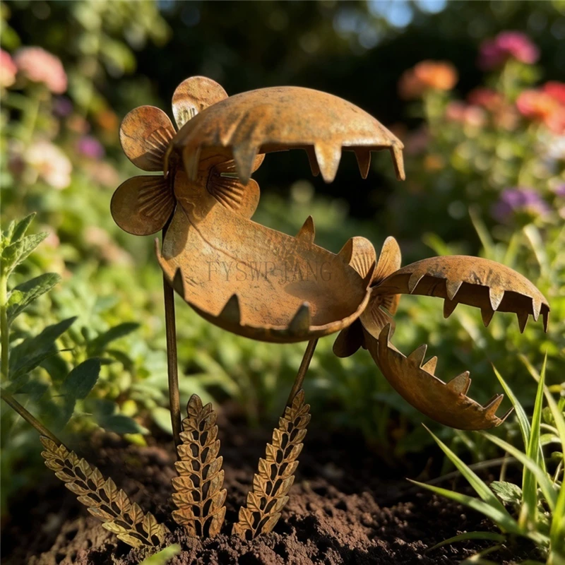 Venus Flytrap Garden Stake Ornament, Retro Iron Carnivorous Flower Ground Insert Statue Yard Lawn Patio Landscape Decorations