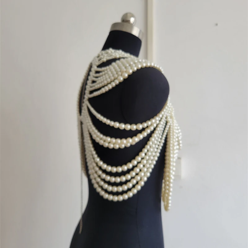 Damen Mehrschichtige Perlen-Körperkette Schal-Top Sexy Perlenbesetztes Neckholder-Oberteil Rückenfreies Nachtclub-Party-Strand-Crop-Top Schmuck-Accessoire – Detail 5