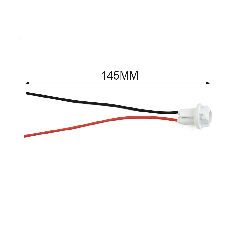 

Optimize the functionality of your motorcycle fog lights with the T10 dimming connector for outstanding results