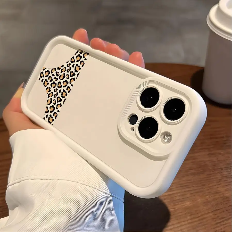 حافظة هاتف لهاتف آيفون 12 Mini 16e 17 Air 11 16 Plus 15 Plus 13 Pro MAX 14 XS XR 11 Pro سراويل داخلية مضحكة بطبعات الفهد