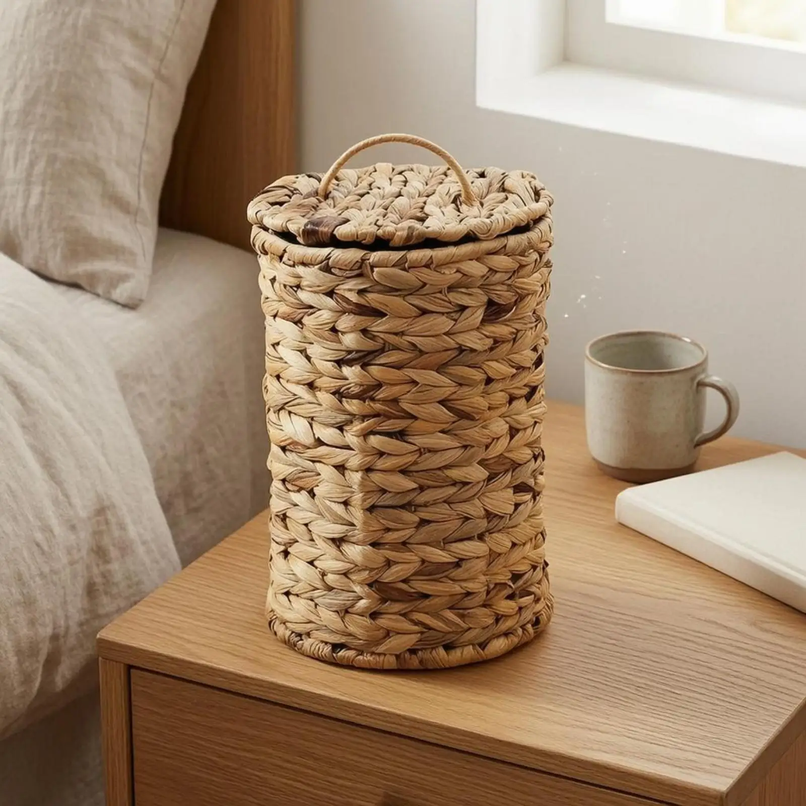 Woven Water Hyacinth Trash Basket Handcrafted Waste Bin Organizer with Lid for Bedroom Dressing Room
