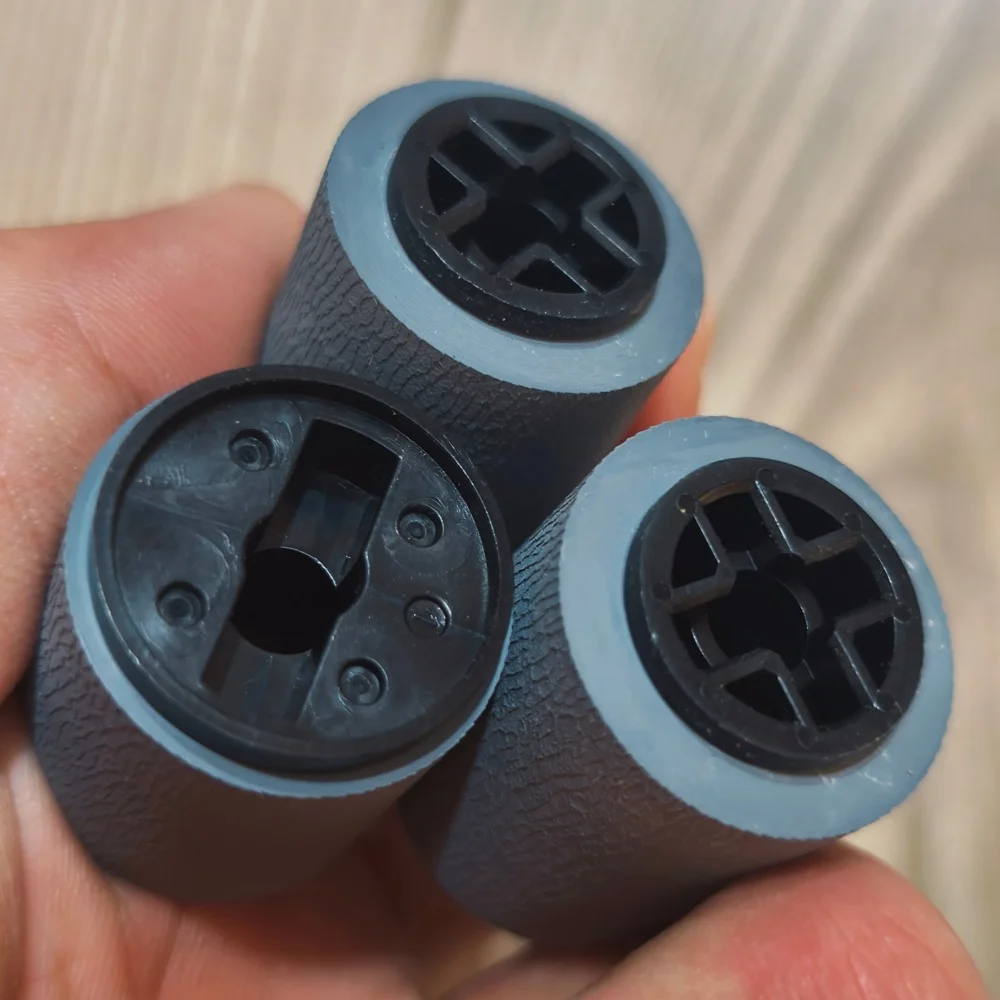 

6LA06886000 6LA06828000 Комплект ролика подачи захвата для TOSHIBA 550 555 556 650 655 656 755 756 810 855 856 520 523 557 600 603