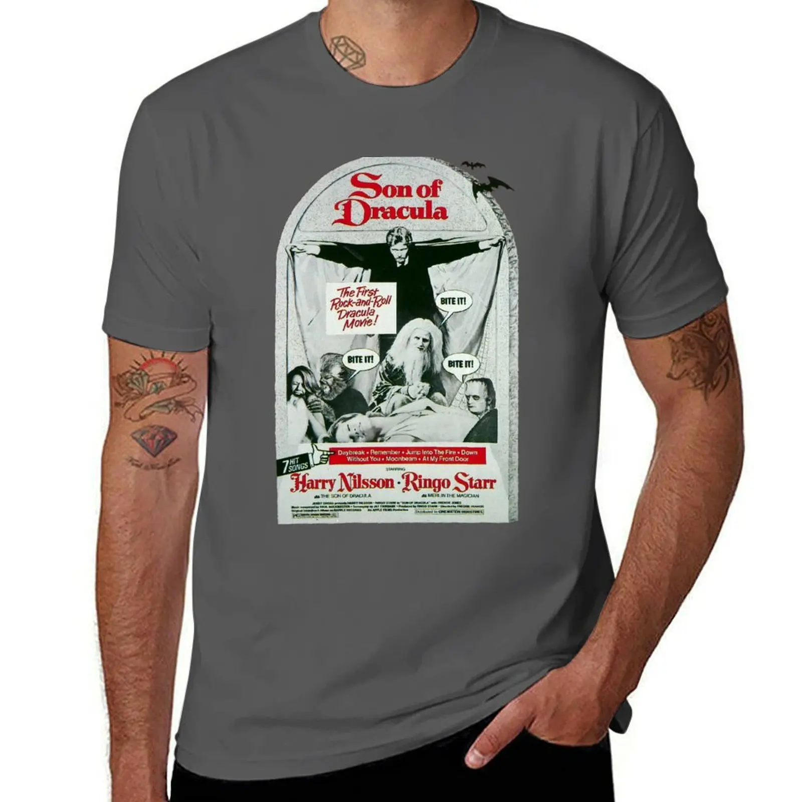 

Son of Dracula T-Shirt Worker Basic Short Sleeve Tee