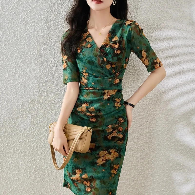 

Large Size Print Dress For Women 2024 Summer New Elegant V-Neck Slim Fit Mid Sleeves Pleated Wrapped Hip Women's Dresses Vestido