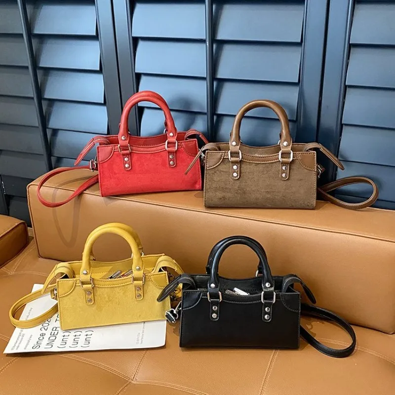 

Minimalist Classic Diaper Bag Women Crossbody Messenger Bag Luxury Designer Handbag Elegant Leather Large Capacity Tote Bag