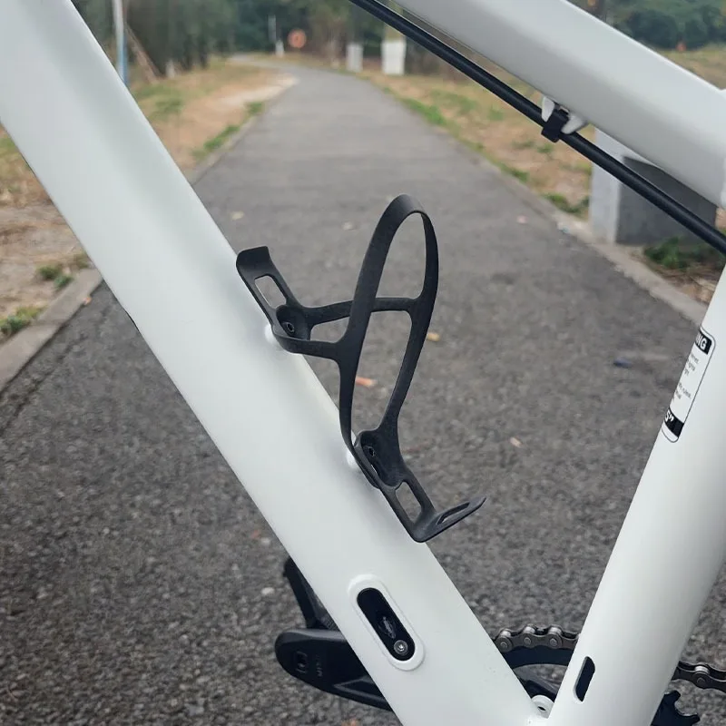 

Карбоновый держатель для фляги 3K (ультралегкий, матовый, 14 г) для горных и шоссейных велосипедов, велосипедное оборудование