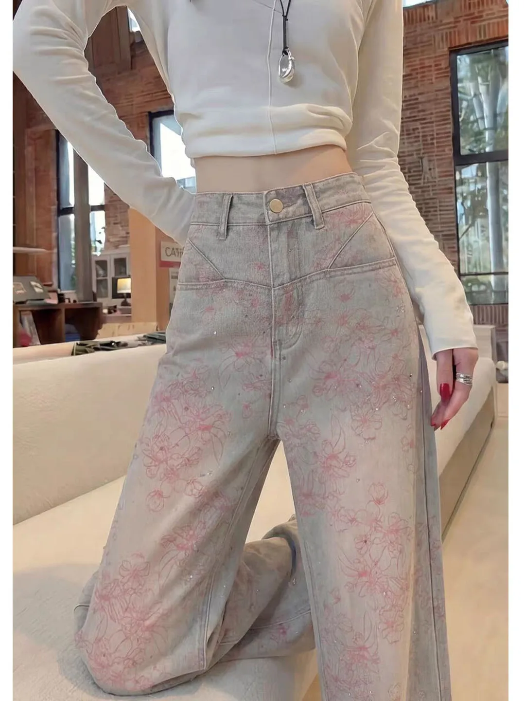 

High Waist Fashion Craft Heavy Embroidery Patchwork Denim Jeans Summer New Style Commute Style Plant Floral Washed Medium Har...