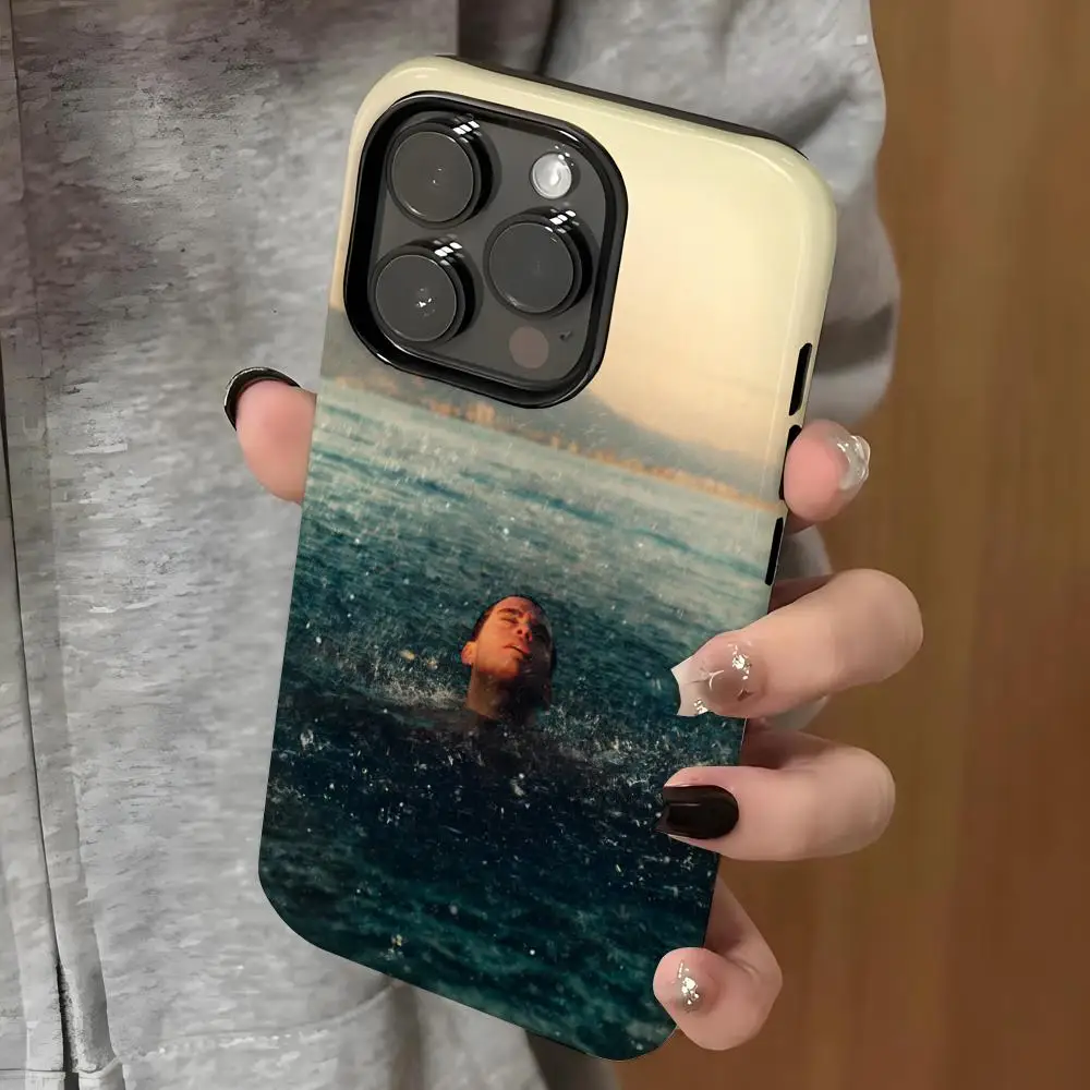 حافظة هاتف La Madruga Delaossa حافظة هاتف مغناطيسية لهاتف آيفون 16 15 14 13 12 11 Pro Max X XR XS Max 7 8 Plus طبقة لامعة من الصلب