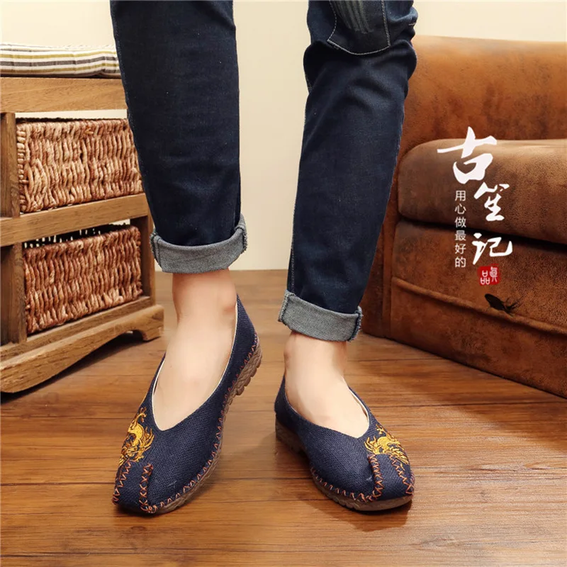 Cosplay Costume Chinese Ancient Shoes Dragon Embroidery Men's Slip On Shoes Lazy Casual Linen Straw Woven Cloth Shoes