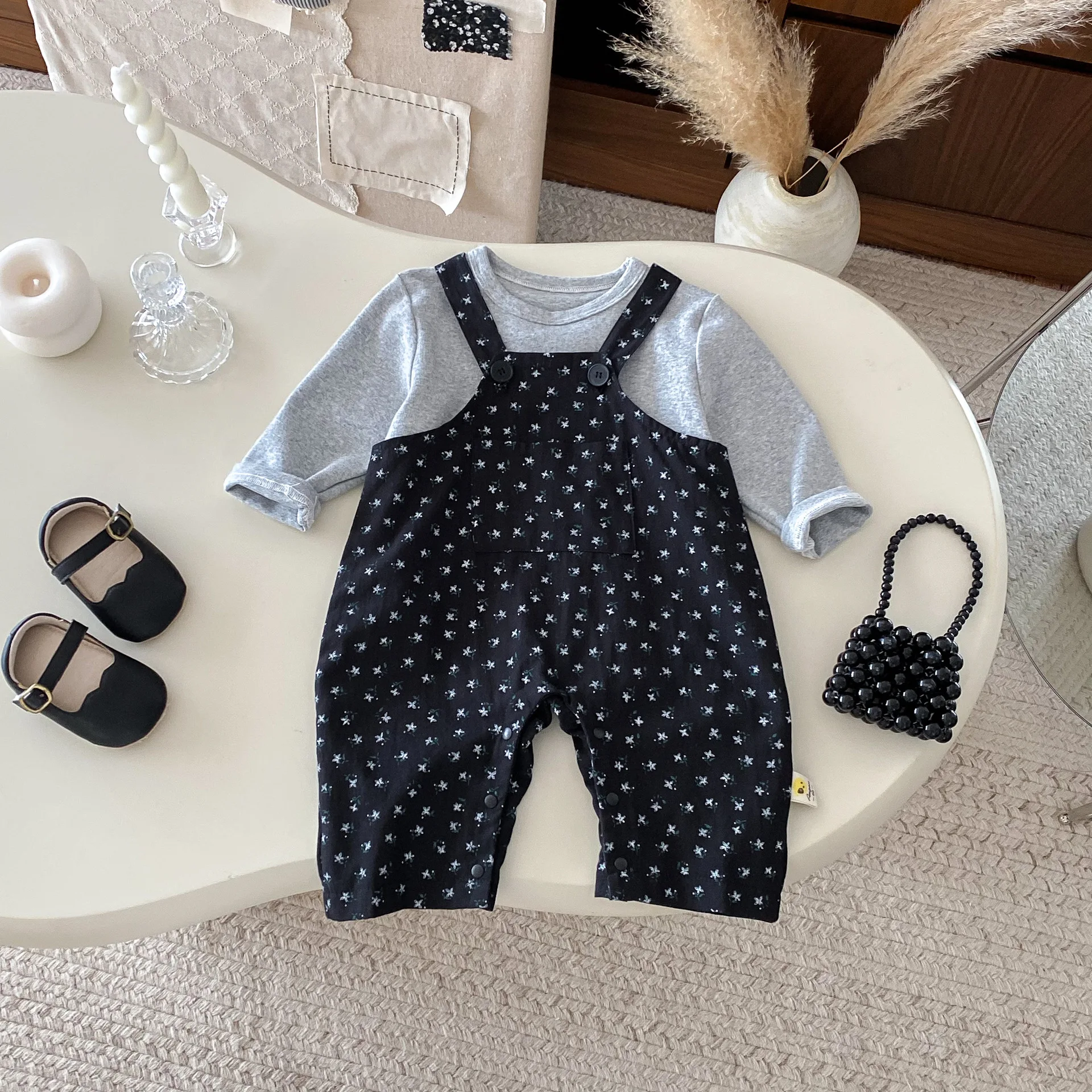 Baby Floral Overalls Autumn New Baby Girl Korean Version Onesie Open T-shirt Two-piece Set Fashiob Casual