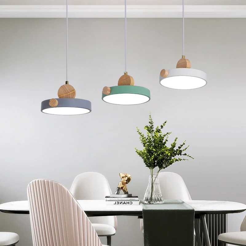 Lampe LED Suspendue au Design Nordique Créatif Sonarons, Luminaire Décoratif d'Nik, Idéal pour un Salon, une Chambre à Coucher, une Salle à Manger ou un Bar