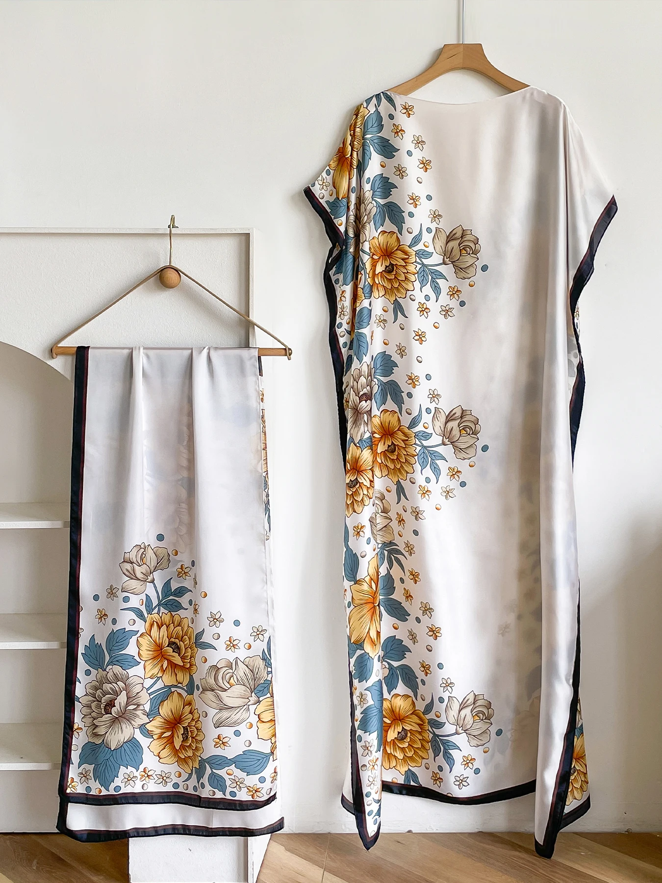Side Floral Satin Print Abaya With Scarf, Loose Maxi Kaftan For African Muslim Women Summer Beach Holiday Wear
