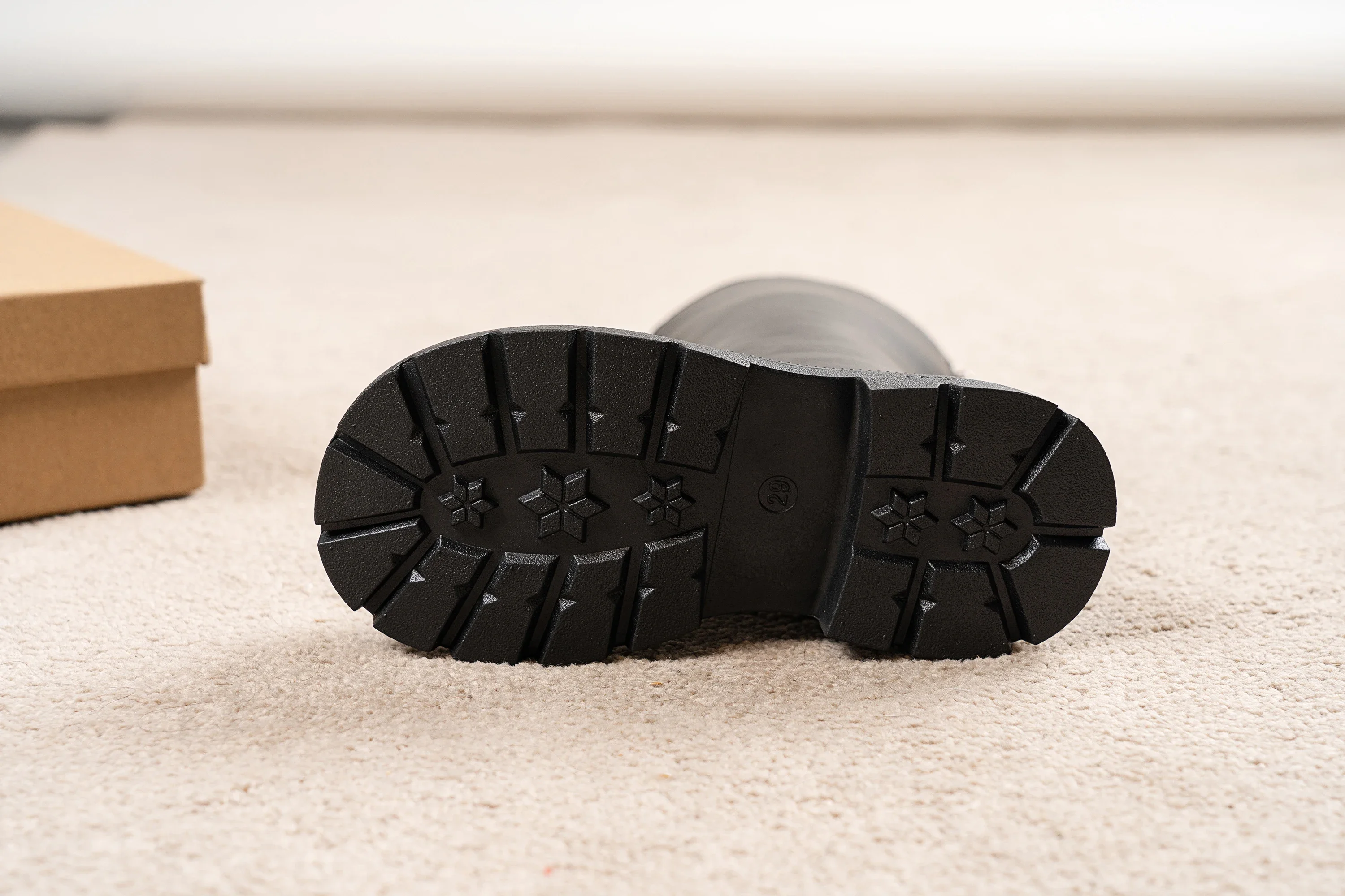 2026 Neue Mädchen-Winterstiefel, hoch, mit Fleecefutter, warm, rutschfest, dicke Sohle, Reißverschluss hinten, für kaltes Wetter, tägliche Outdoor-Stiefel – Detail 8