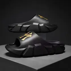 2026 New Fashion Summer Slippers Men Women EVA Thick Platform Outdoor Soft sandals Indoor Mute Home Beach Bath Shoes Flip Flop