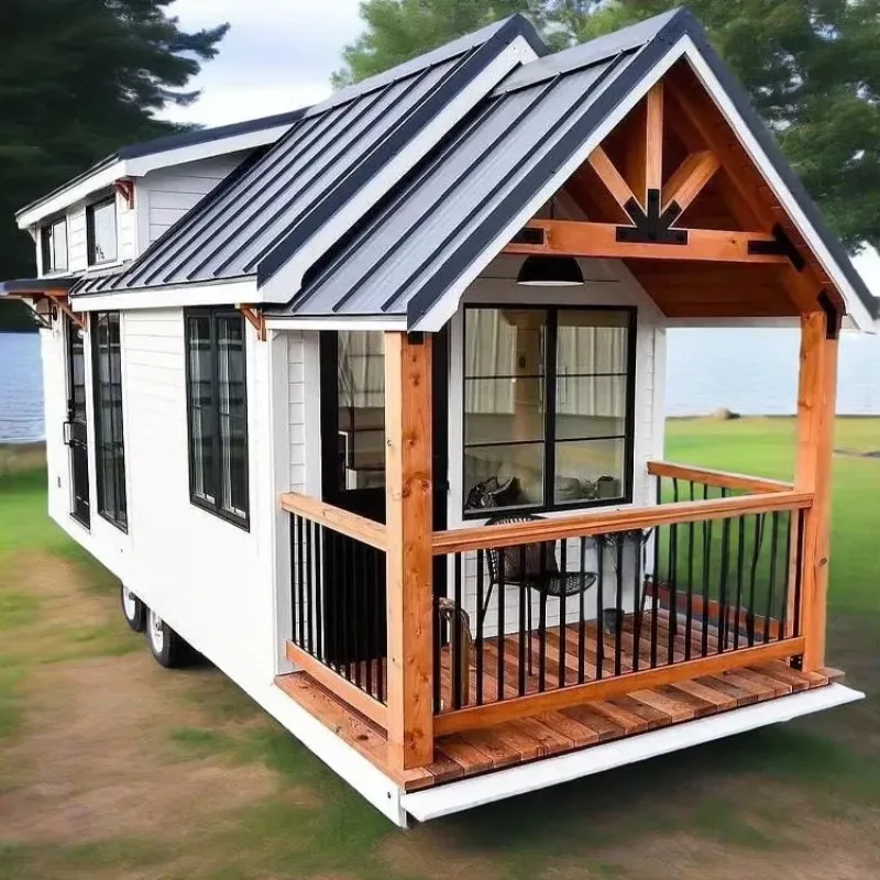 كابينة متنقلة حديثة مخصصة للمنزل الصغير على عجلات تصميم مريح لمنزل مقطورة لغرفة النوم وغرفة المعيشة هيكل فولاذي