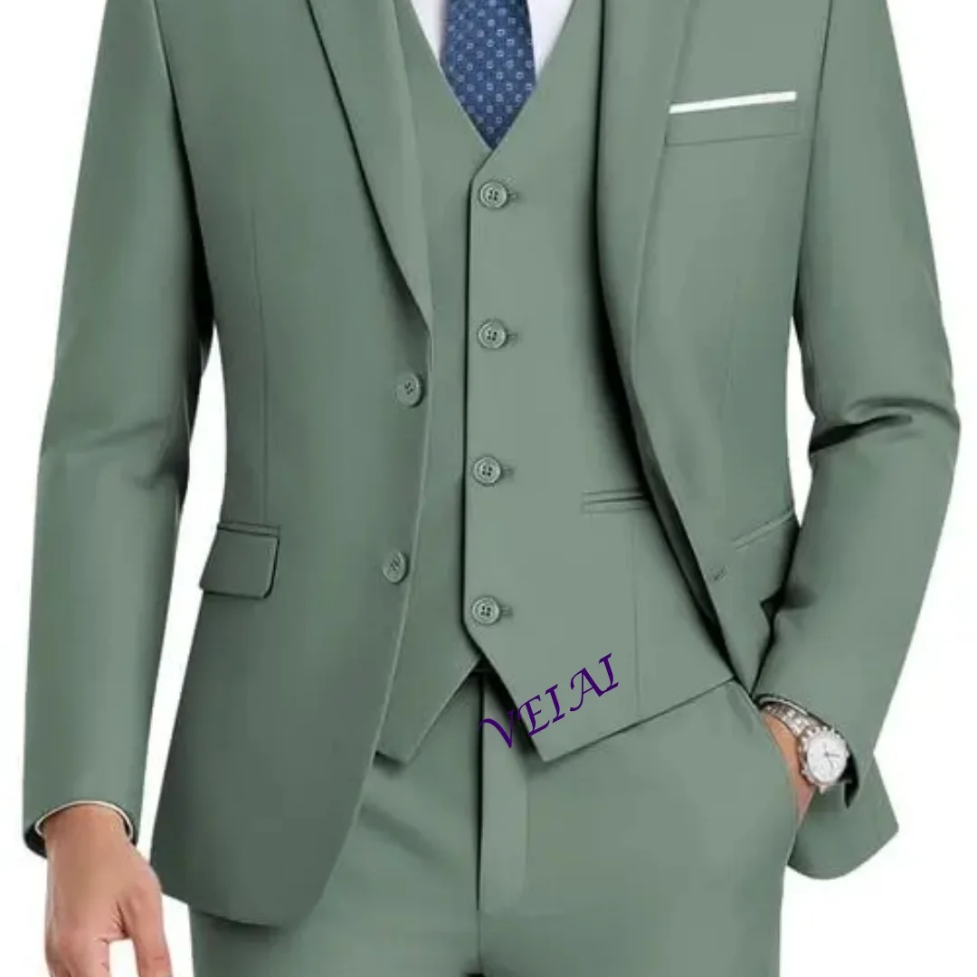 

Мужской классический костюм-тройка с 3 пуговицами: пиджак, брюки и жилет. Идеально подходит для свадьбы, деловых встреч, выпускного бала. Отличный подарок для мужчины.