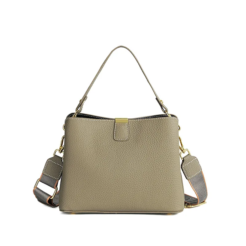 

Genuine Leather Bucket Bag Women Drawstring Crossbody Shoulder Bag Fashion Daily Commute Handbag