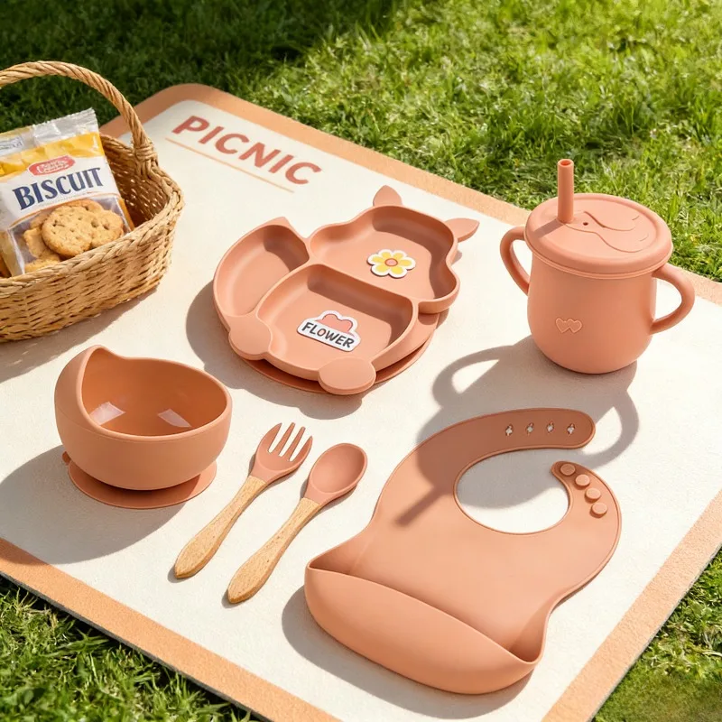 

‌ Силиконовый набор для кормления с белкой и вилкой, ложкой, комбинированный силиконовый костюм для детского питания