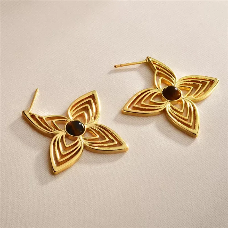 

Metal Hollow Petal Earrings For Women's Trendy Jewelry Exaggerated Ear Rings for Party And Festival Wear