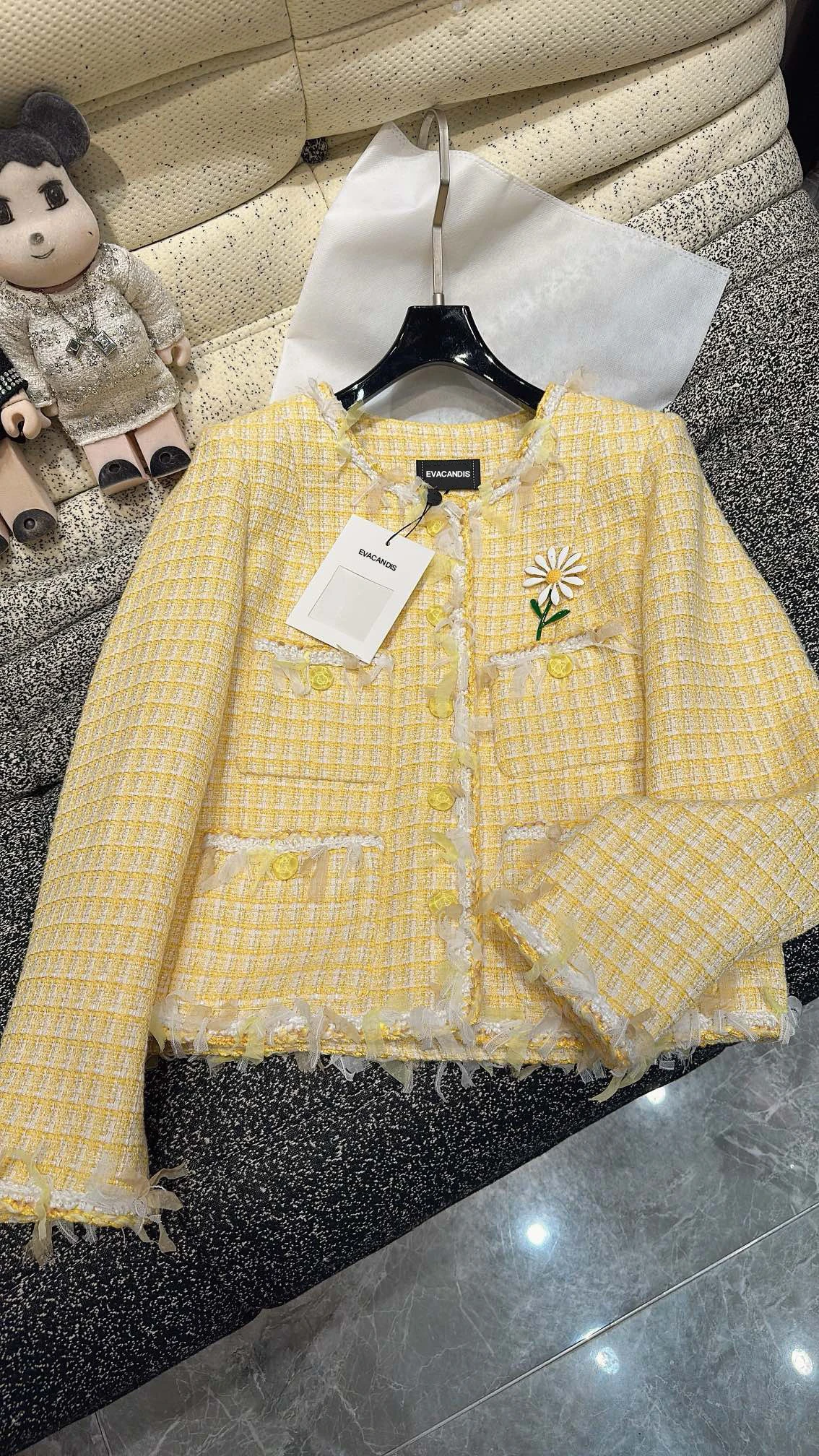 EVACANDIS Women Lace Yellow O-Neck Tassel Coat Single Breasted Elegant Sweet Jacket Luxury Outwear High Quality Autumn New Tops