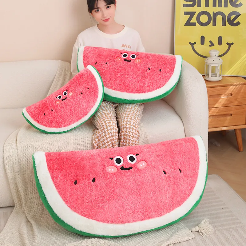 Almohada de felpa semicircular de 45cm con rebanada de sandía, cojín de fruta roja rellena, cara divertida, Plushie, soporte para la espalda, sofá, silla, regalo de decoración