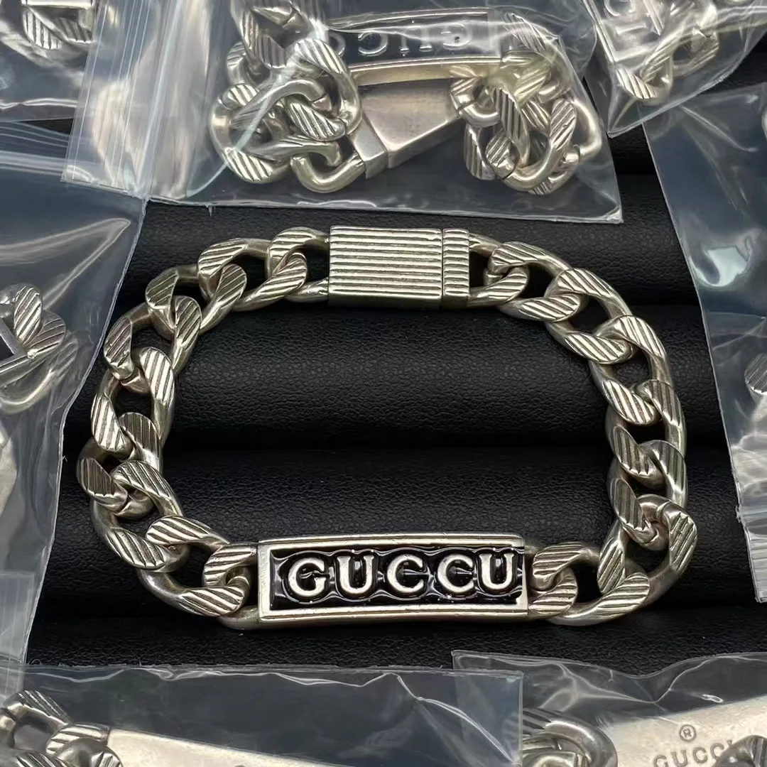 سوار كلاسيكي كلاسيكي بحروف مزدوجة 2025، مجوهرات نسائية عصرية، هدية مثالية للأصدقاءات