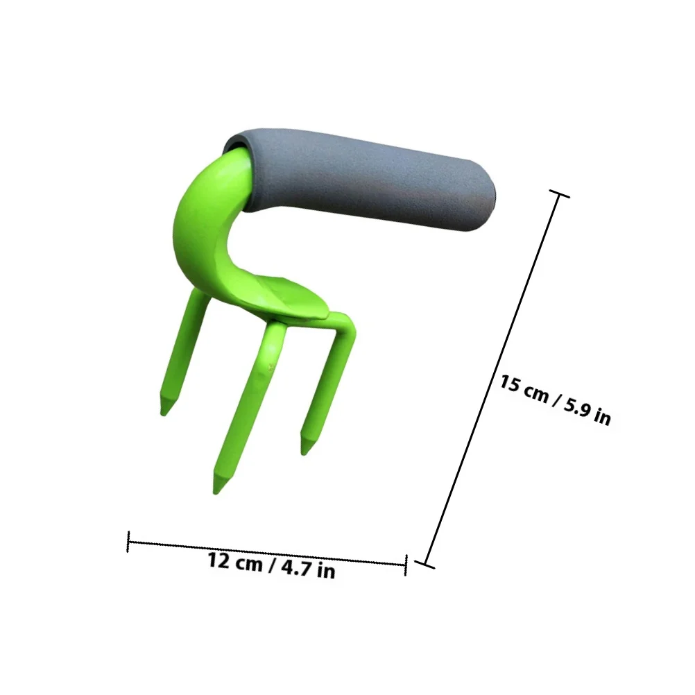 Small Durable Steel Garden Rake Lightweight Hand Cultivator for Soil Loosening Weeding Planting Garden Tool Rakes for Lawns