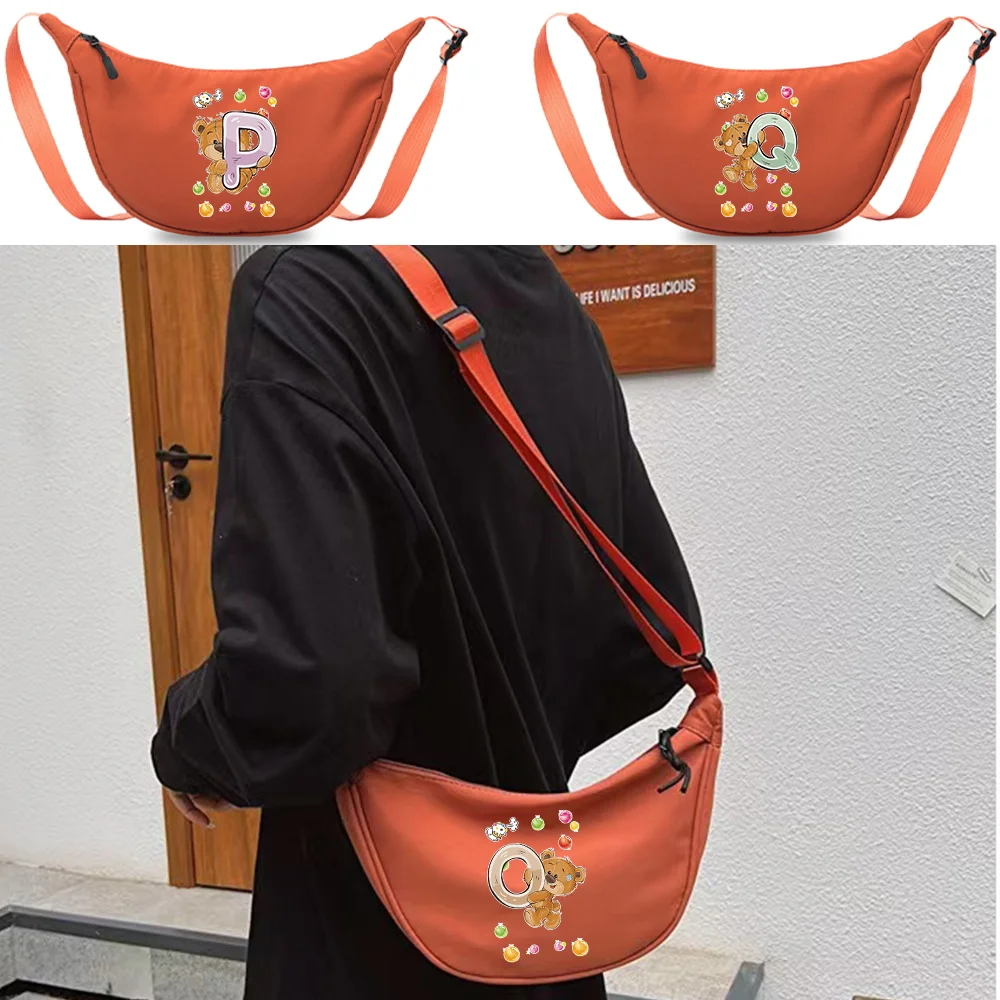 

Messenger Bag Simple and Durable Work Commuting Bear Pattern Printing Series New Luxury Fashion Women Crossbody Pack