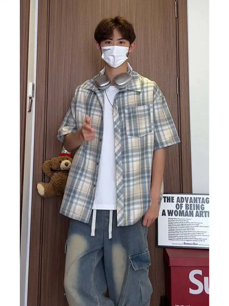 

Retro Hong Kong Sle Loose Fit ort Sve Plaid irt Men's Collared Casual Outerwear for Couples Youthful Campus Trend