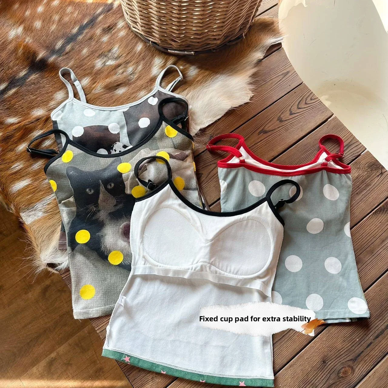 Sexy Retro American Girl  Print One-Piece Strap Vest Integrated Chest Pad Tank Top for Women Spicy Style Spring Fashion