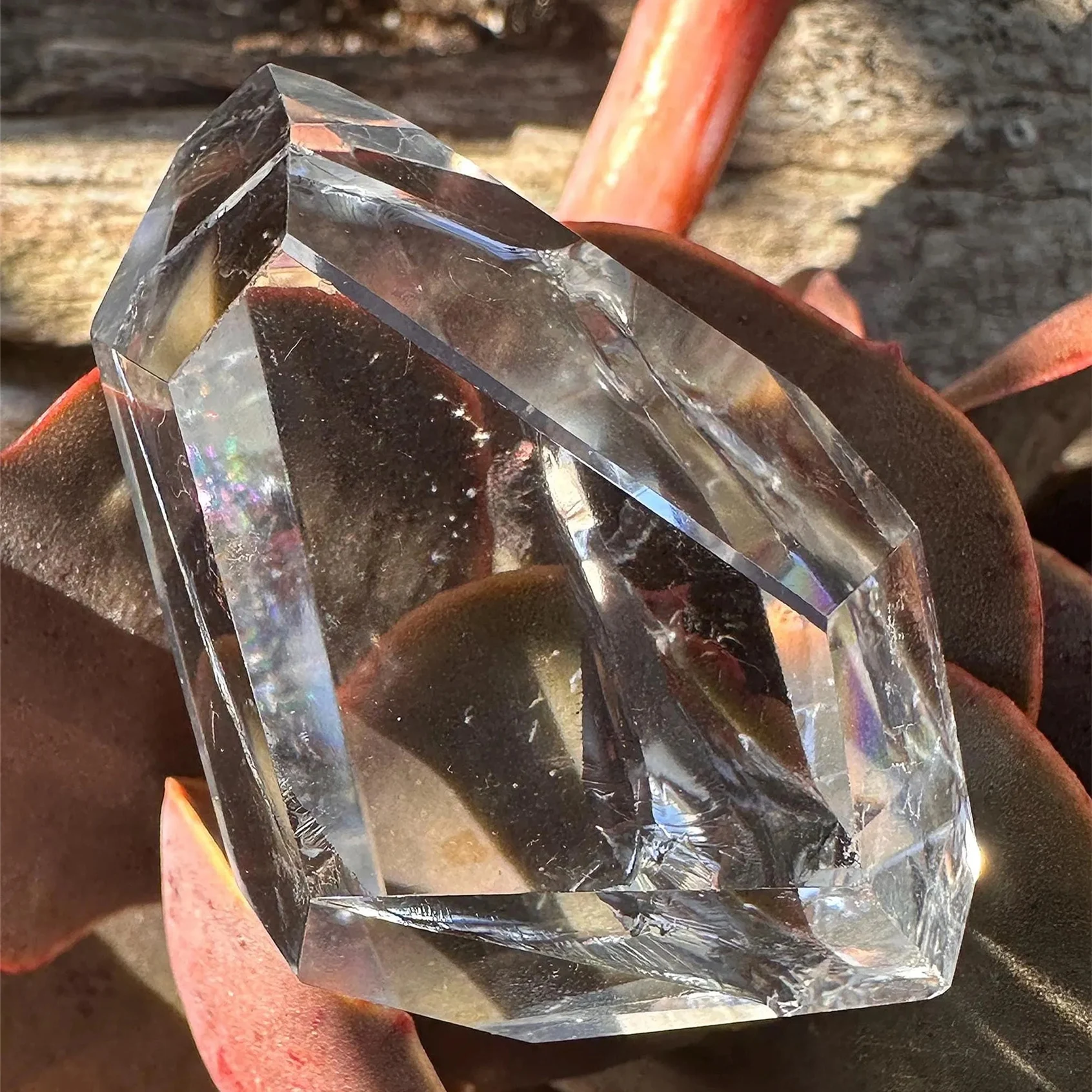 

1pc Natural Clear Quartz Handcrafted Freeform Ornament, Home Decor, Perfect Holiday Gift for Christmas, Halloween, Easter