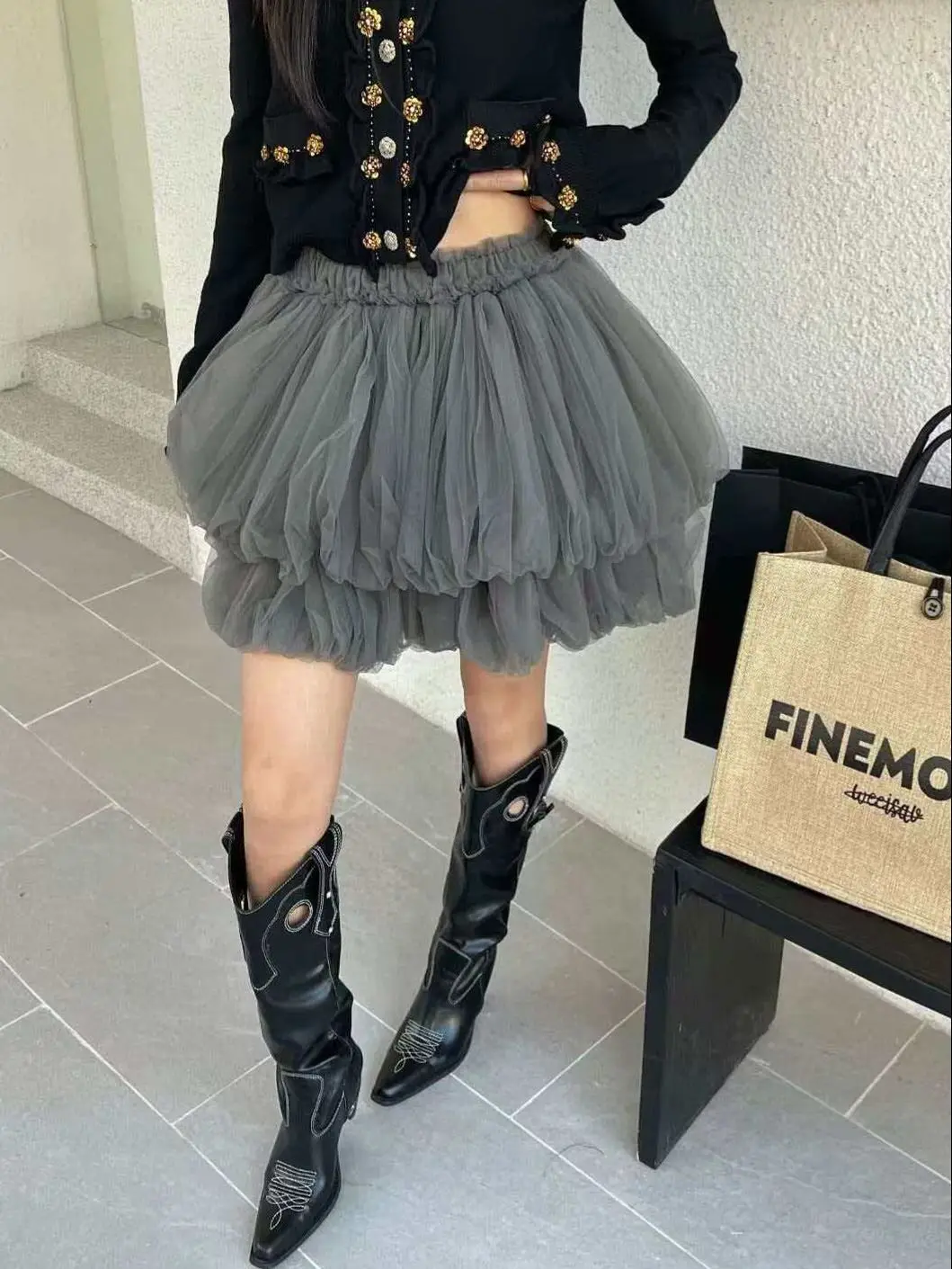 

Women Summer Skirts Fashion New Style Layer Mest Solid Color Short Skirt Women High Elastic Waist Versatile Mini Skirts Female