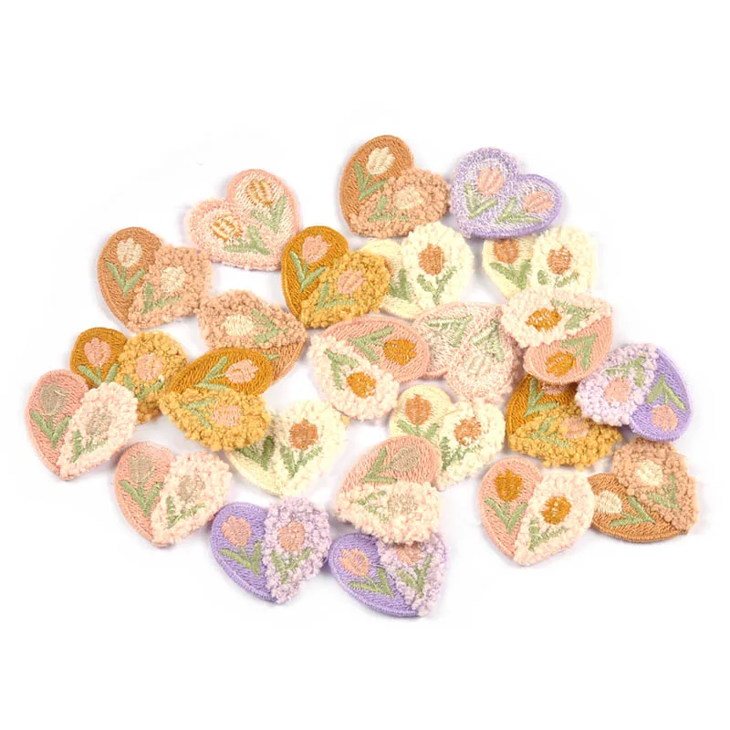 10pcs 34x30mm Heart Shape 2-color Patchwork Tulip Pattern Patches Embroidery Sewing Clothing Accessories Kids Headdress Decor