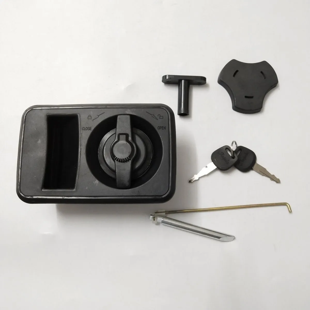 for Bus passenger door lock Bus outer swing door lock 136B assembly Suitable for Xiamen Golden Travel Jinlong Haige door lock