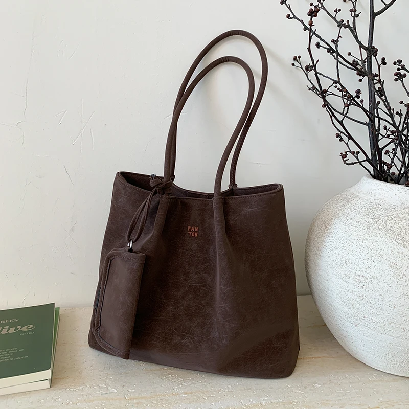 

Повседневные сумки-тоут большой вместимости, женские осенне-зимние новые шикарные сумки с буквенным дизайном, элитная сумка через плечо в стиле ретро