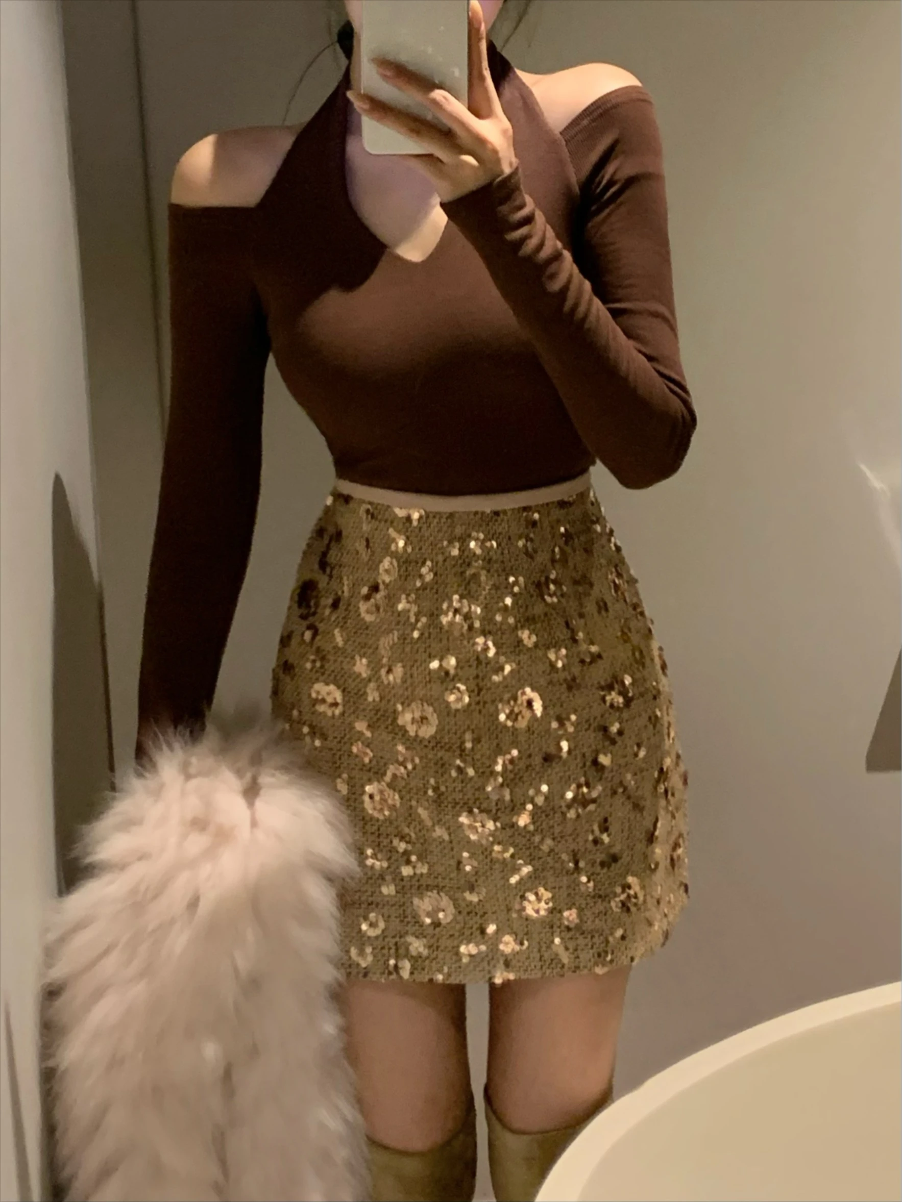 KUSAHIKI Sequined Midi Skirt for Women New Sexy High Waisted Tight Fitting Hip Hugging Short Skirts Mujer Faldas