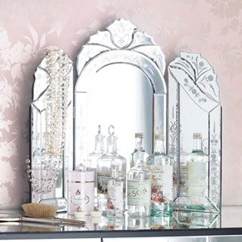 

Carved tri-fold mirror retro vanity mirror decorative folding venetian