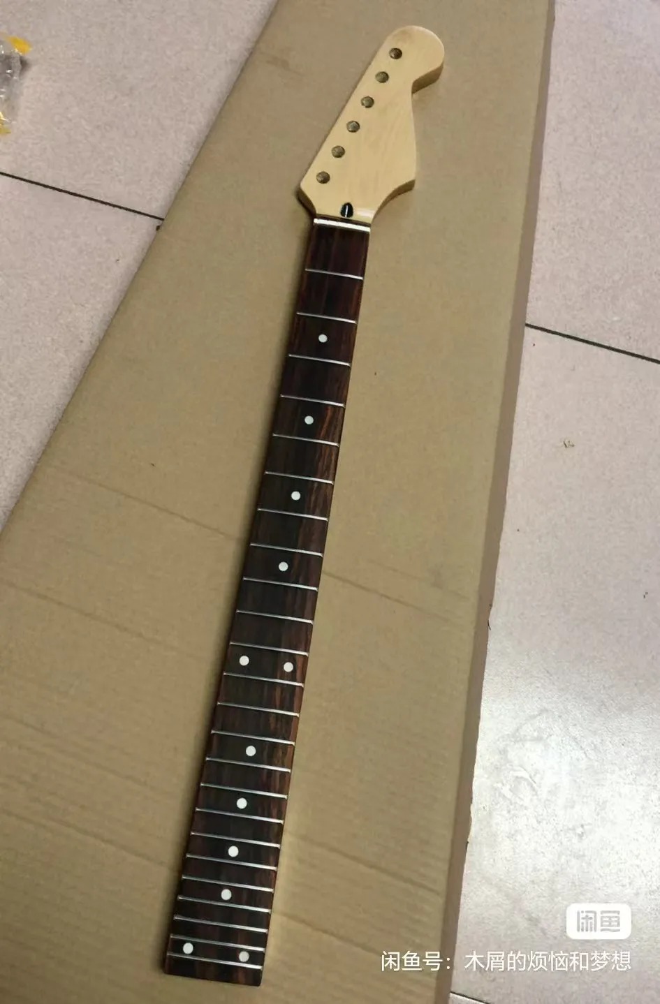 

Electric guitar neck handle Single shake 24 products Bidirectional adjustment of the bar concave and convex adjustable