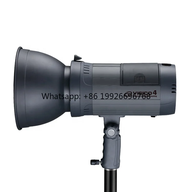 

China Manufacturer 4 300W Portable Outdoor Wireless Flash Light Studio Strobe