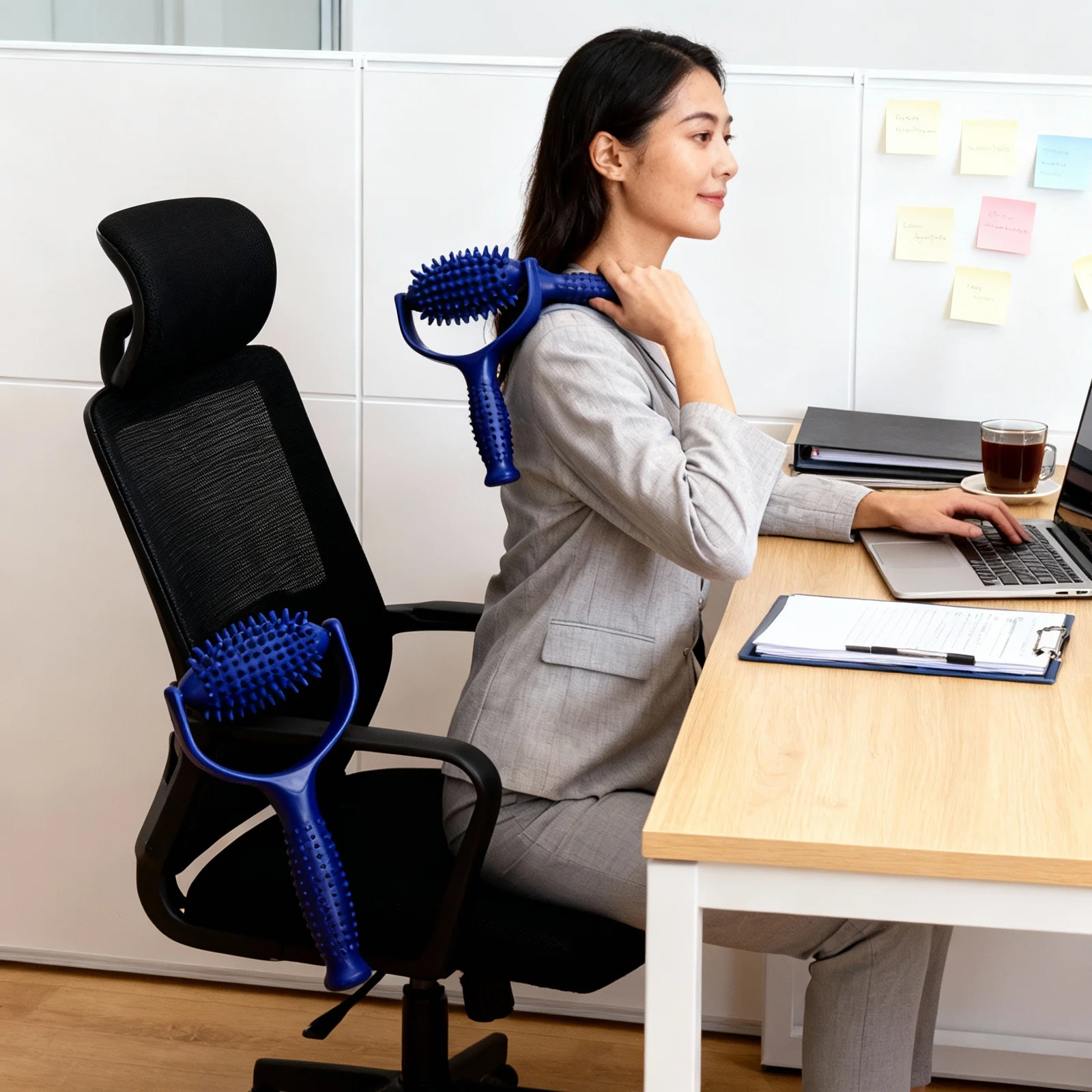 

Body Massager Stick with Roller for Deep Tissue Massage Handheld Back Shoulder Neck Leg Roller Tool Pressure Relief at Home