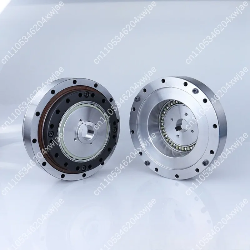 Ultra-Thin Mini Harmonic Drive Reducer High Precision for Robotics Automation CNC Machine Arm