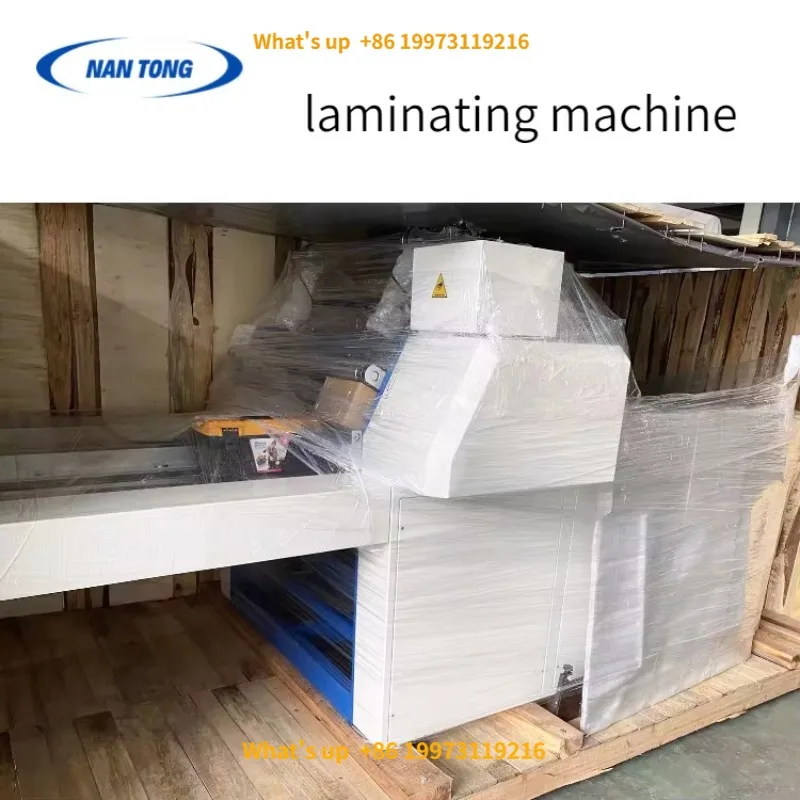 2026 Popular Semi-Automatic PV C Ca rd Laminating Machine UV Film Coating Paper Laminator with Automatic Lamination Features